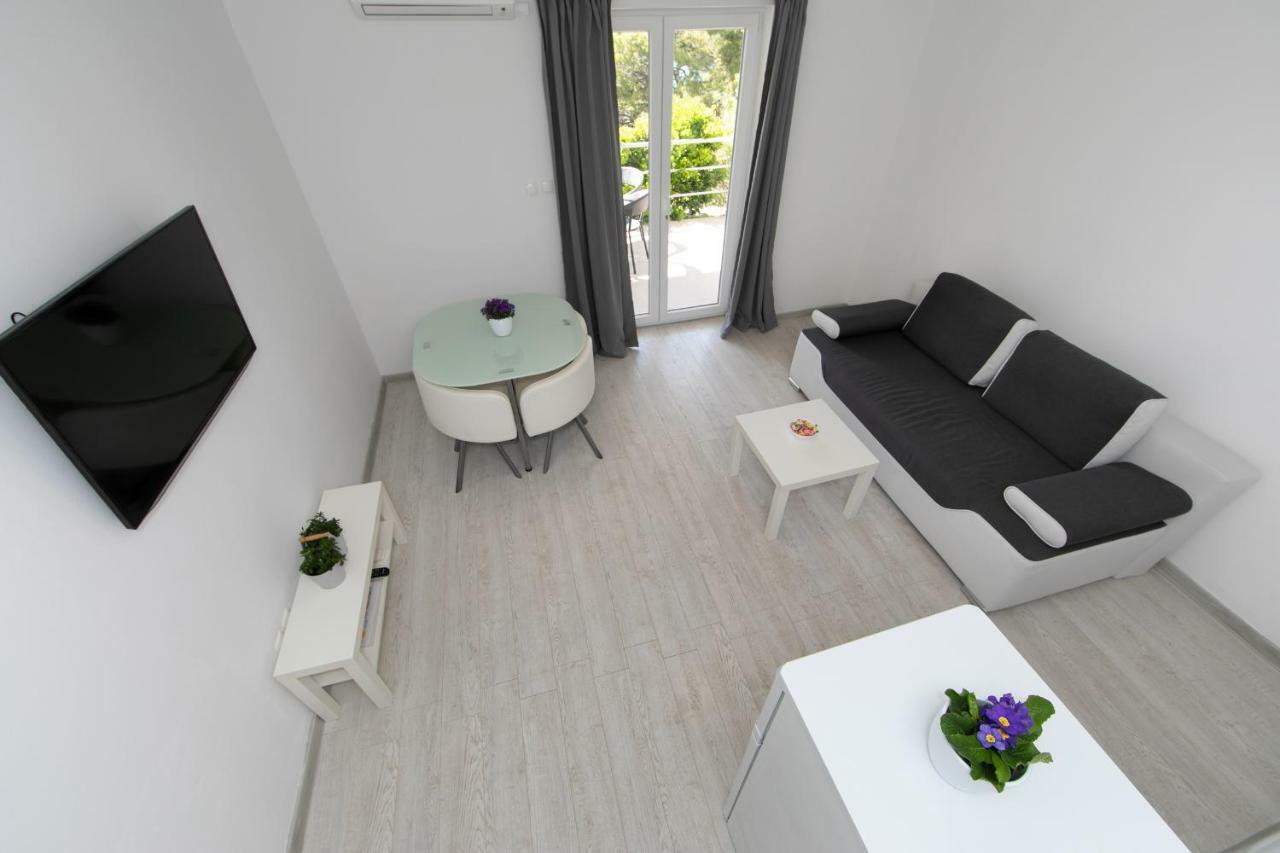Apartmani Marija Jakir Brela Exterior foto